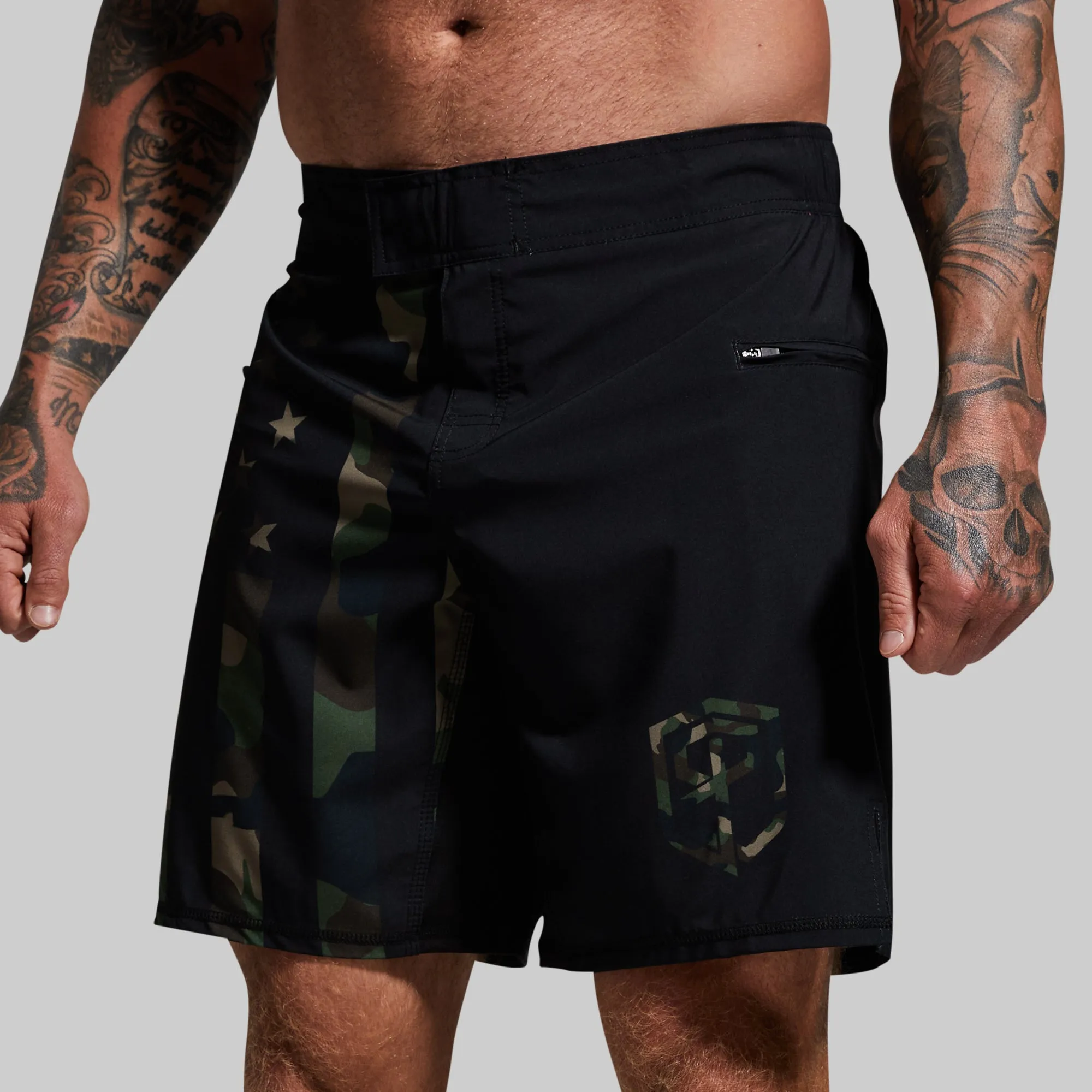 American Defender Short Velcro 3.0 (Woodland Patriot)