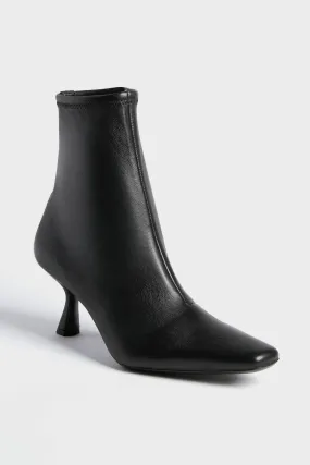 Black Thandy Boots